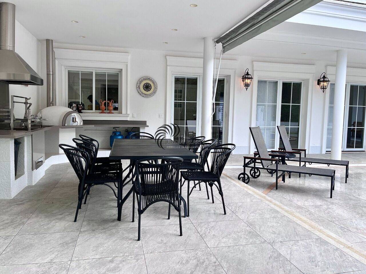 Espaço gourmet integrado ao lazer